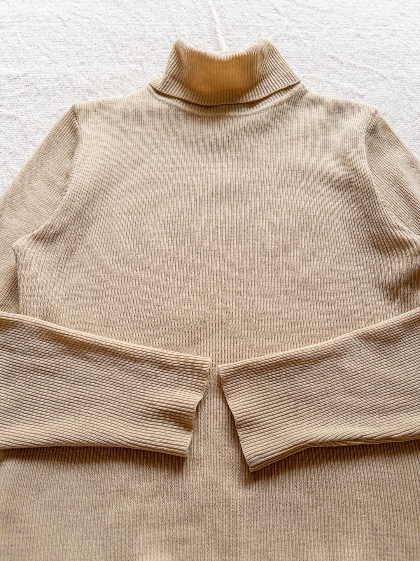 Vintage 1970s Beige Ribbed Knit Turtleneck Sweater 100 Acrylic Super Soft Cozy Fall Staple Small 4
