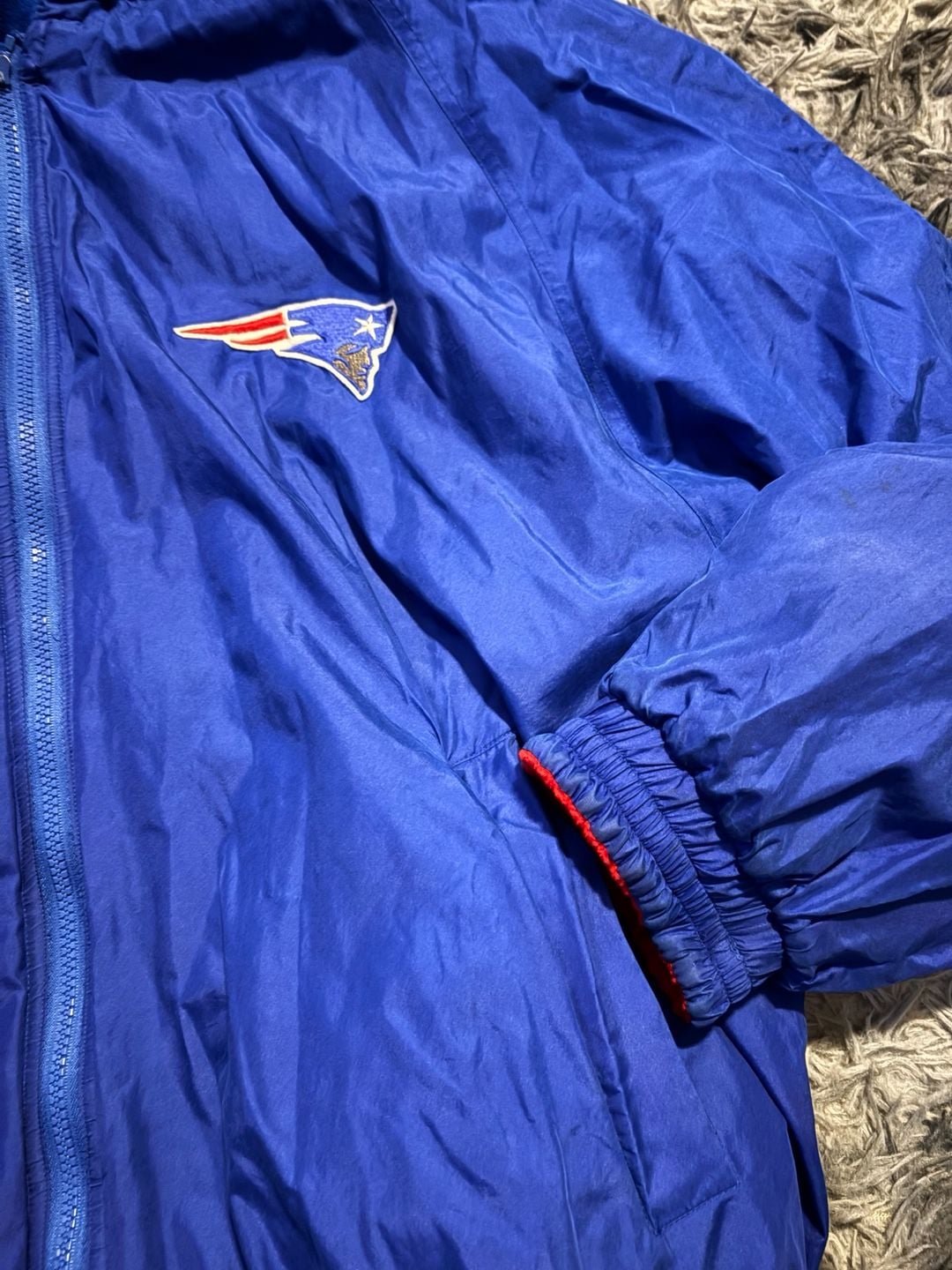 Vintage 90s New England Patriots Reversible Jacket XL NFL Red Blue Hooded 11