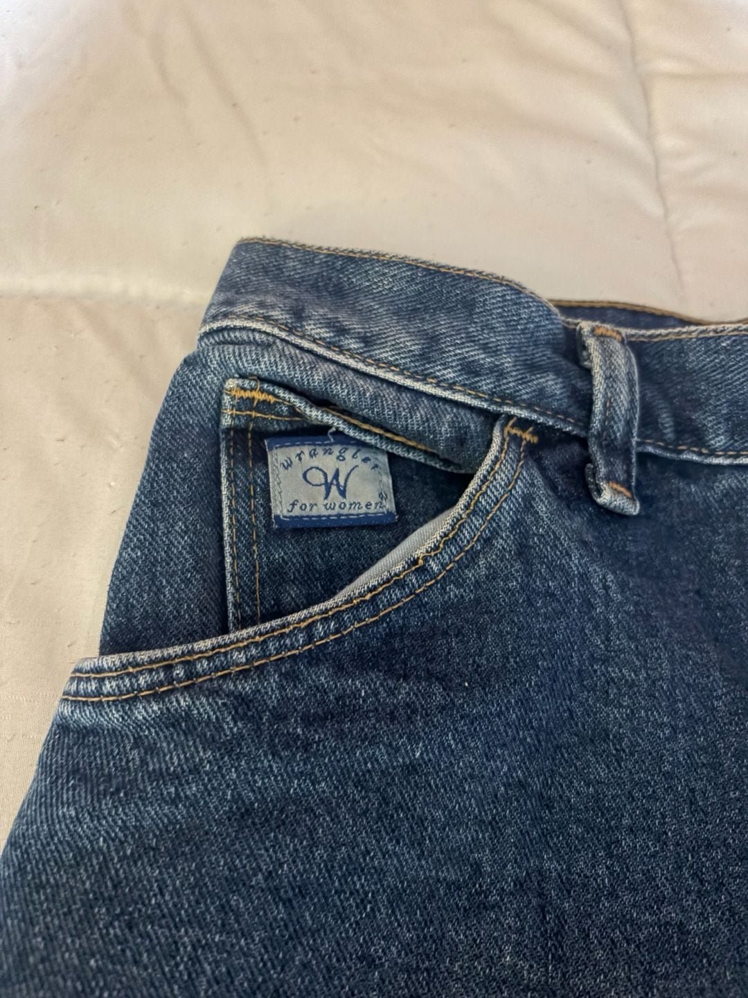 Wrangler For Women High Rise Vintage Blue Jeans 8x32 3