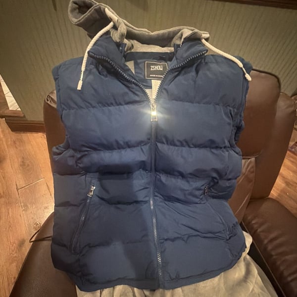 ZSHOW Men's Outdoor Removable Hooded Padded Puffer Vest