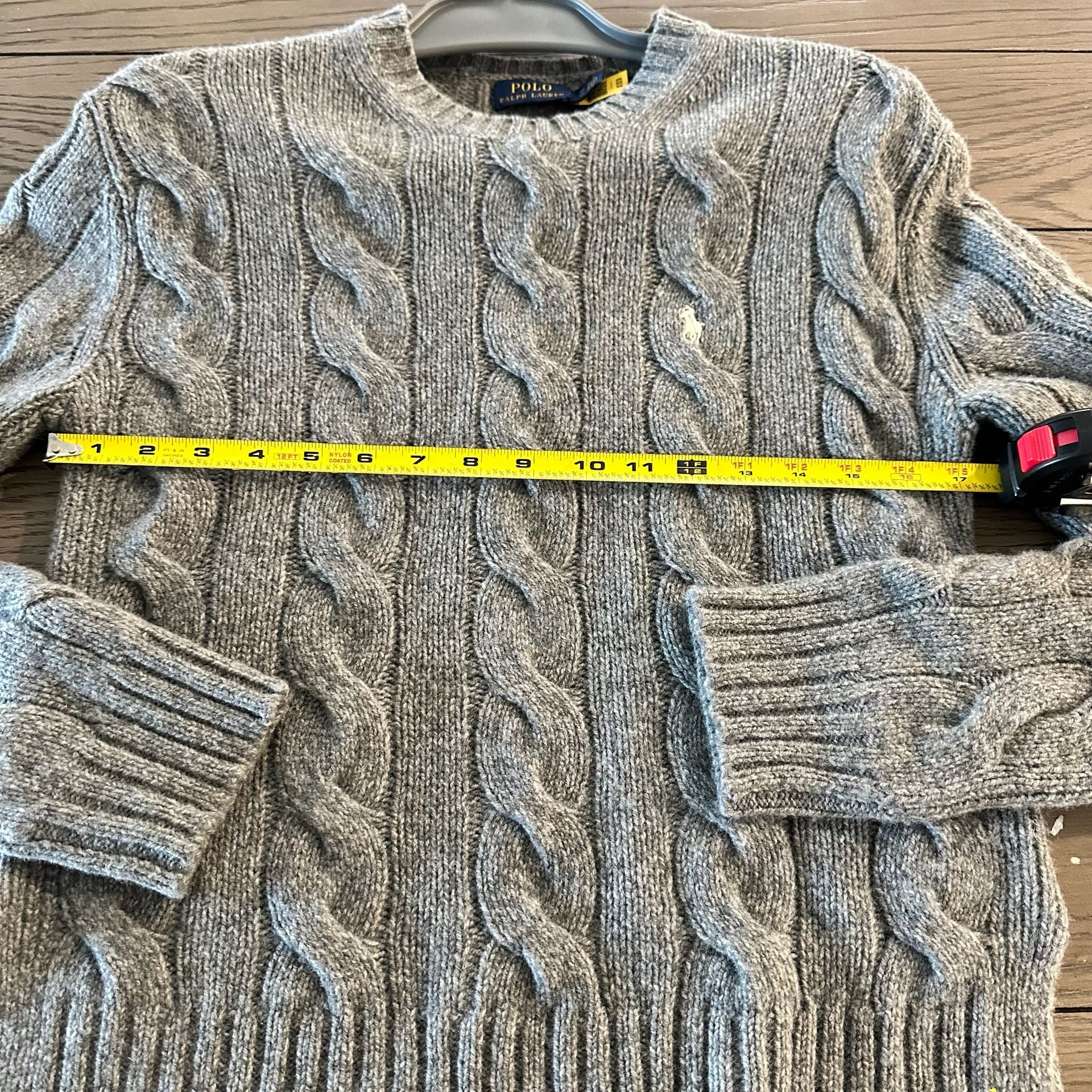 Woman Polo Ralph Lauren Cable-Knit Crewneck Sweater in Grey 5
