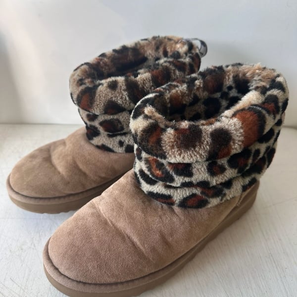 UGG Fluff Mini Quilted Leopard Boots