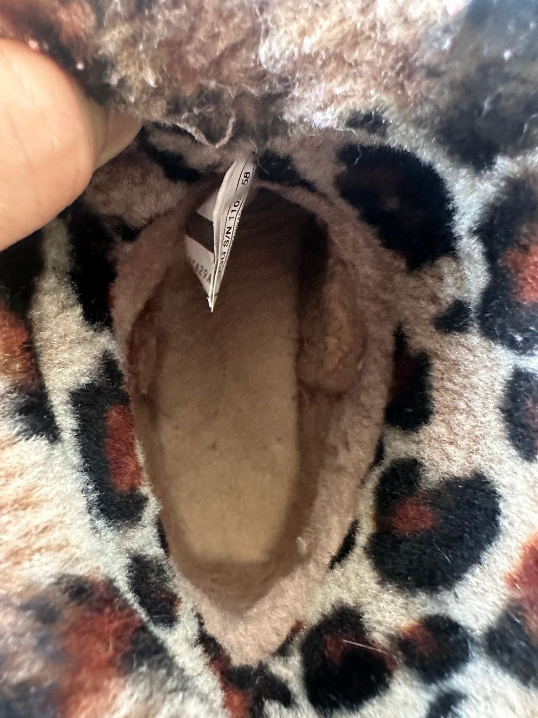 UGG Fluff Mini Quilted Leopard Boots 6