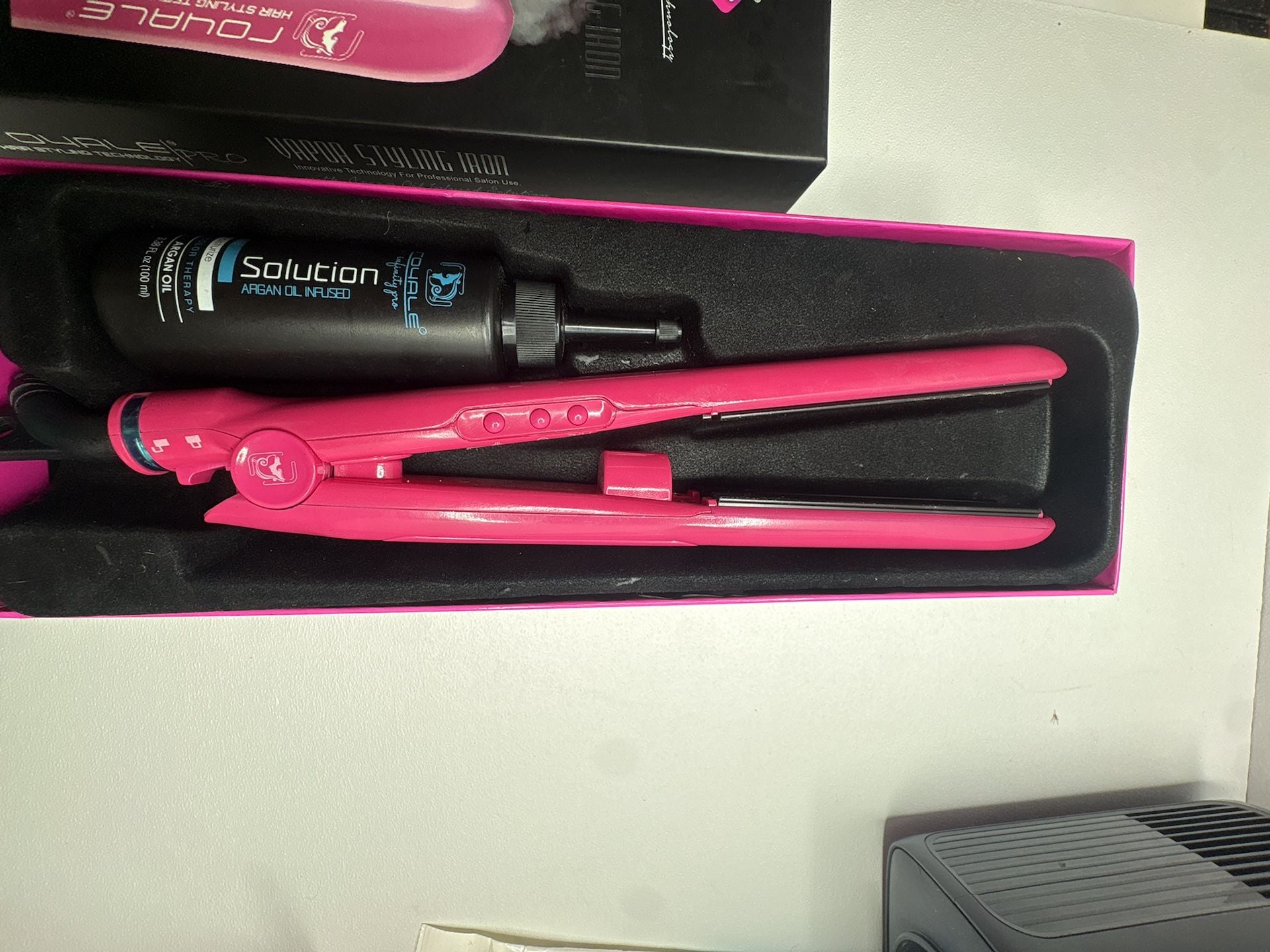 Ceramic Tourmaline Vapor Styling Hair Straightener with Argan Infusion Oil -Pink 4