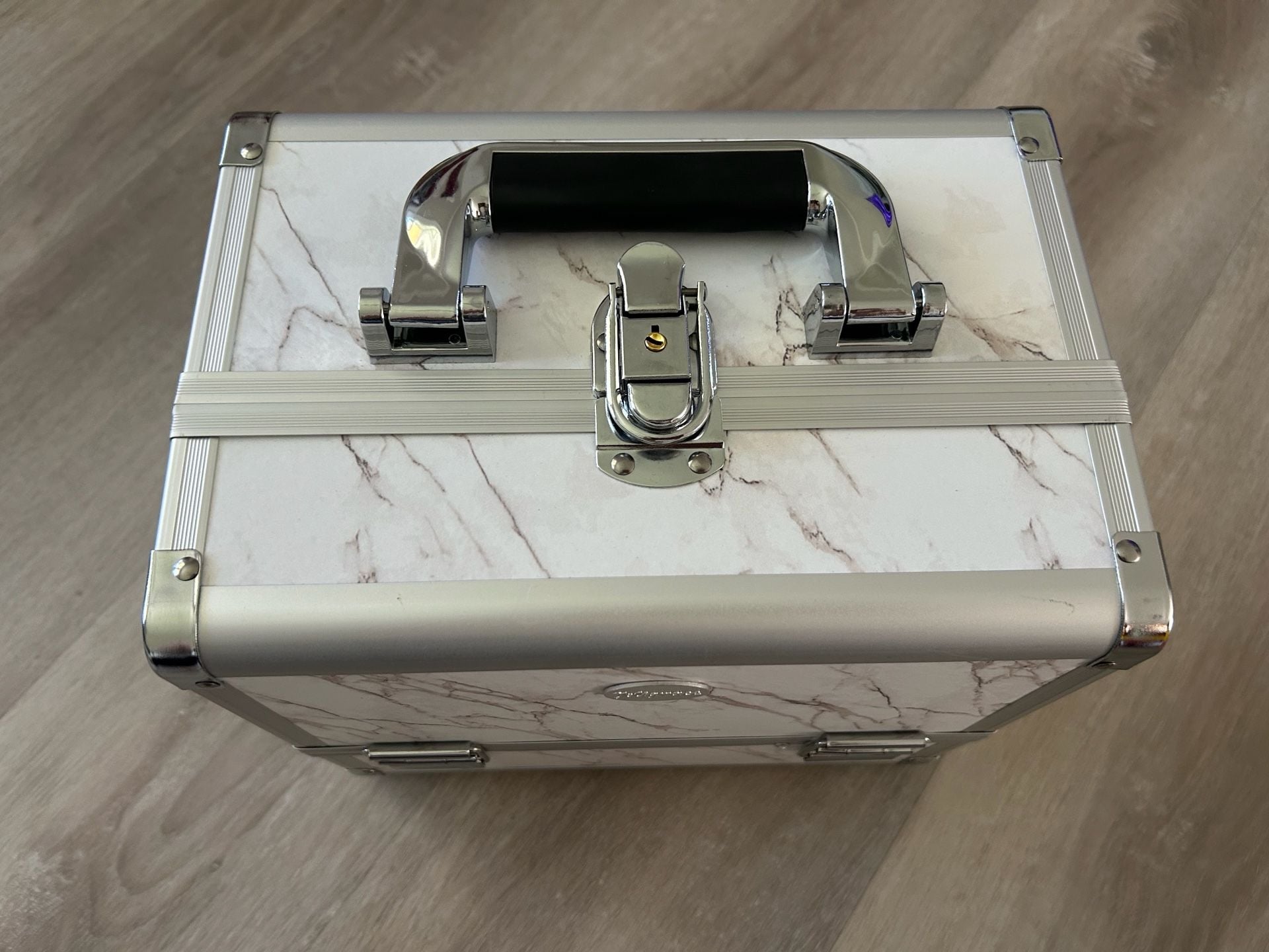 Joligrace Professional Makeup Case with Mirror, Large Cosmetic Storage Organizer, Marble Pattern 3