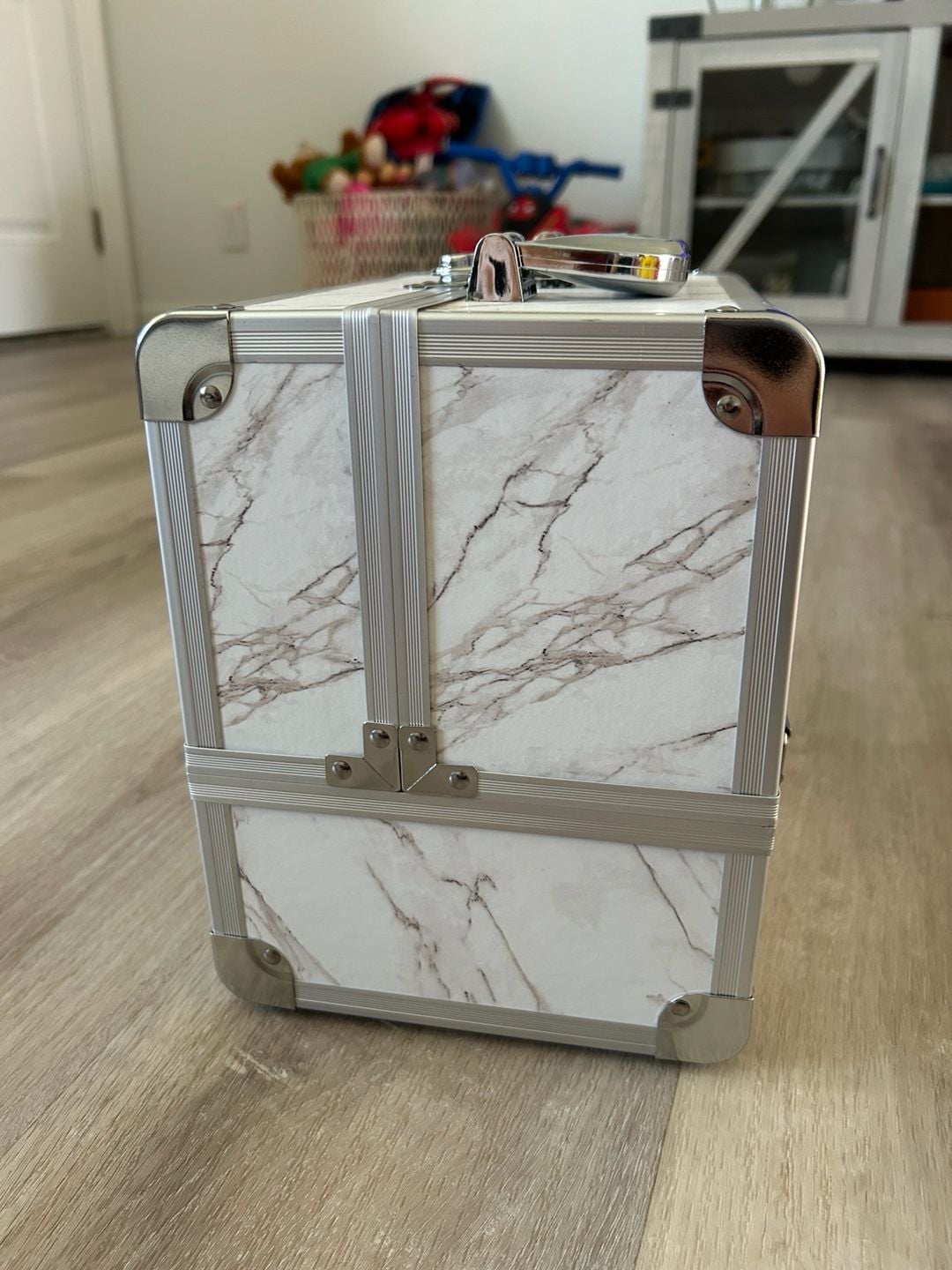 Joligrace Professional Makeup Case with Mirror, Large Cosmetic Storage Organizer, Marble Pattern 4