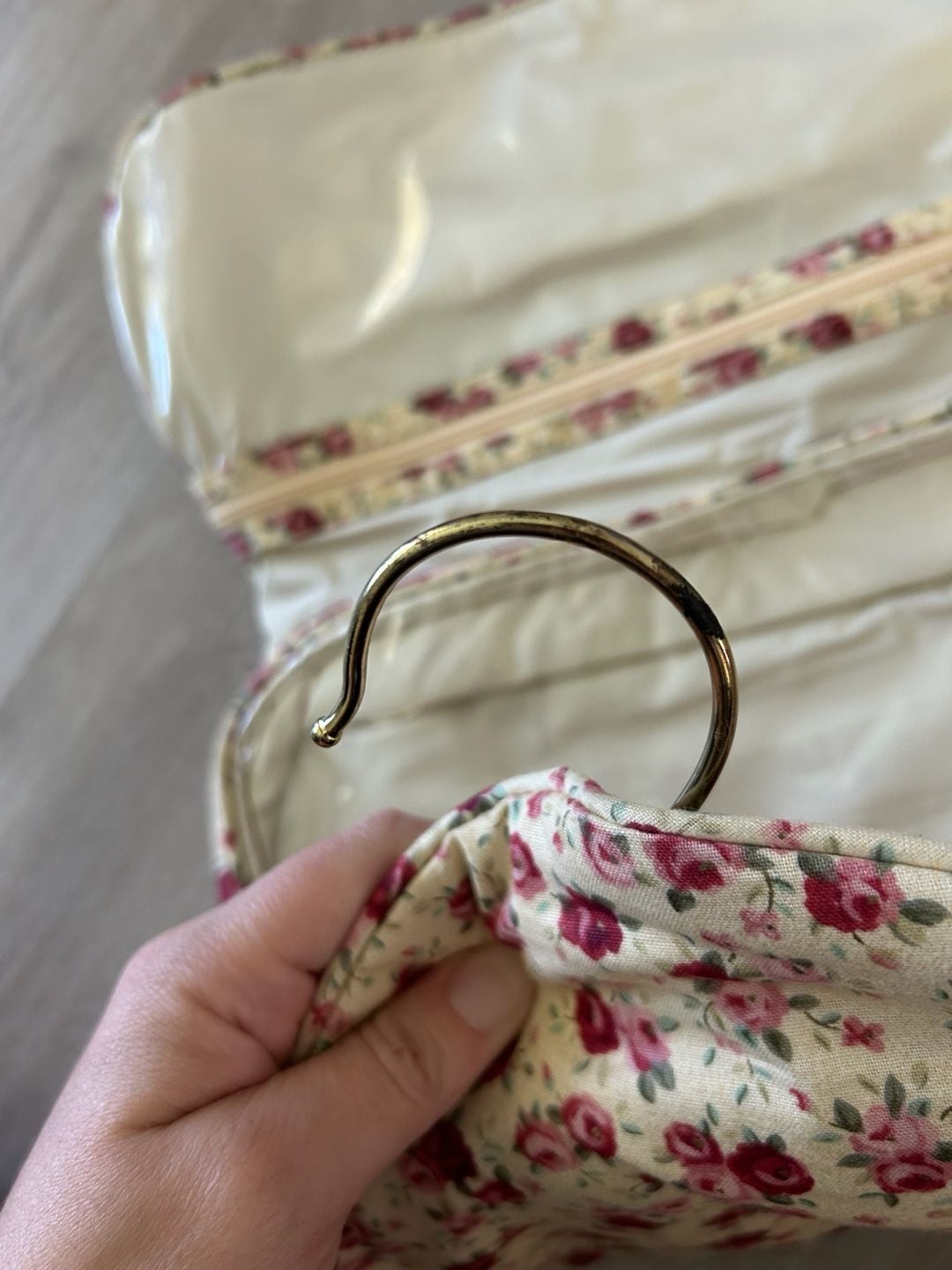Vintage Style Floral Print Hanging Toiletry Travel Organizer Bag 6