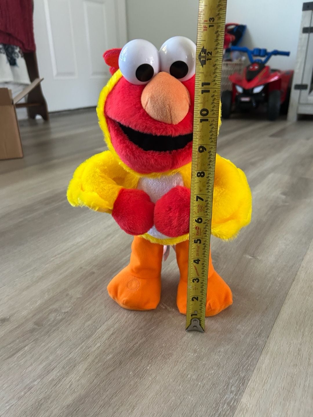 Just Play Sesame Street Chicken Dance Elmo Animated Plush 6