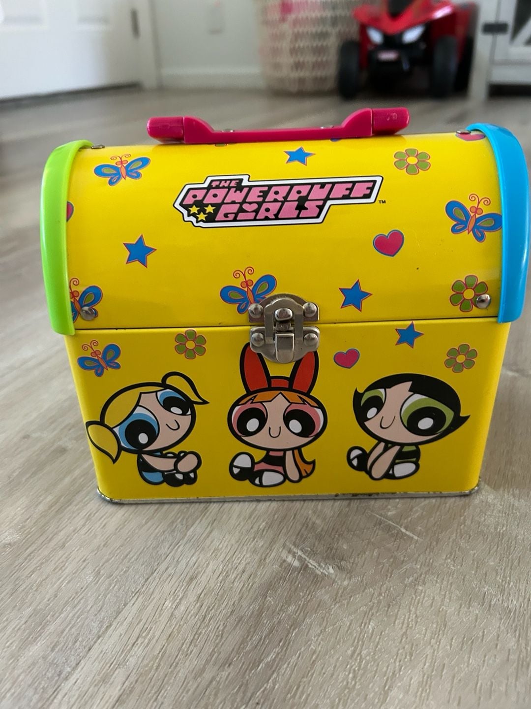 Vintage 1999 The Powerpuff Girls Metal Lunch Box Tin Purse Cartoon Network 2