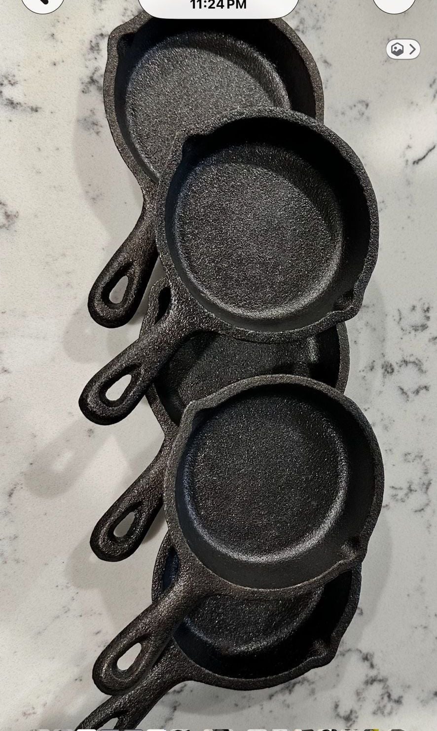 Valor Cast Iron 3.5-inch Mini Skillet Serving Pan Set of 5 4