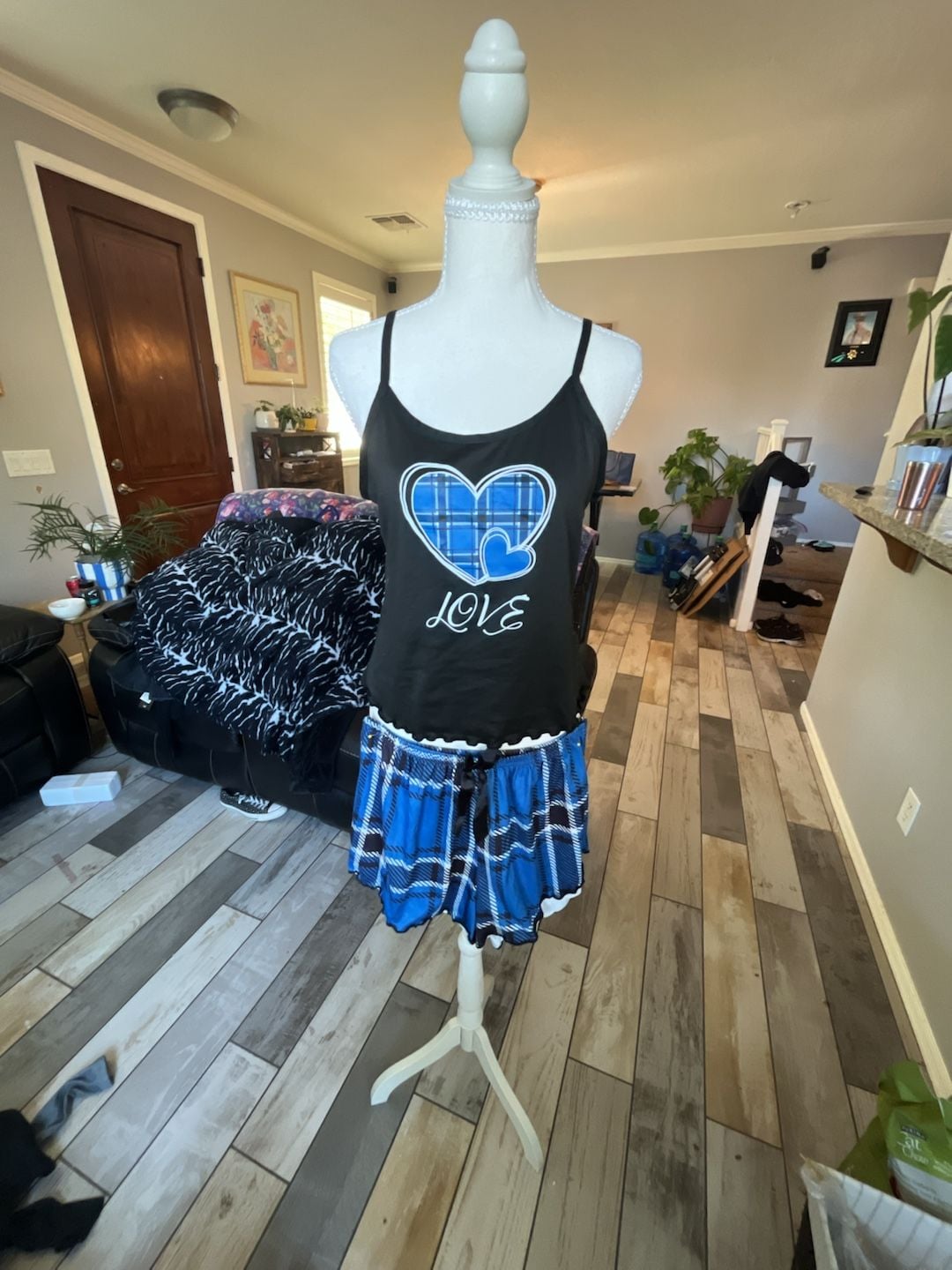 Women's Heart & Plaid Print Spaghetti Strap Cami and Shorts Pajama Set 1