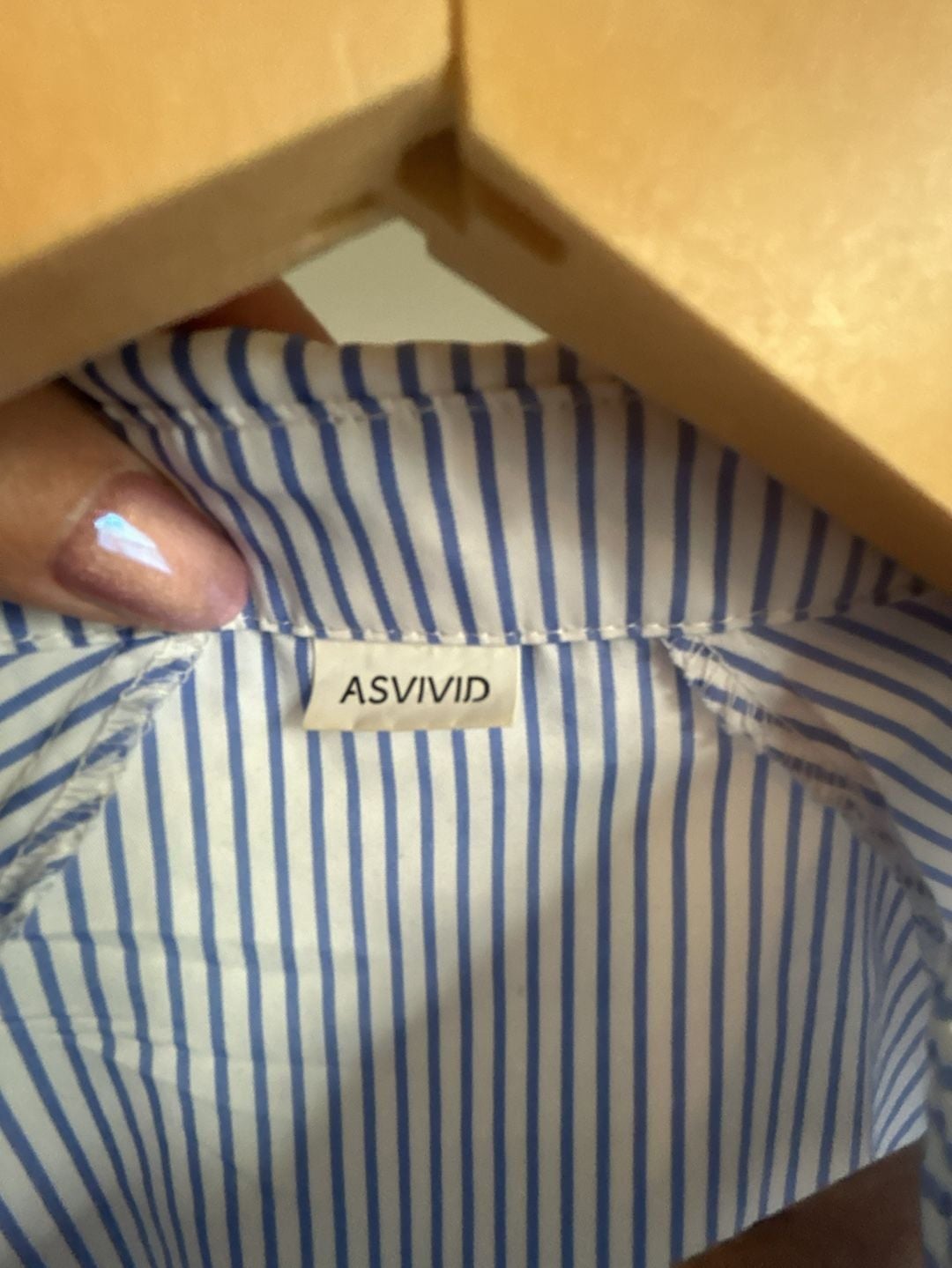 Asvivid Blue and White Striped Button-Down Shirt with Smocked Cuffs 3