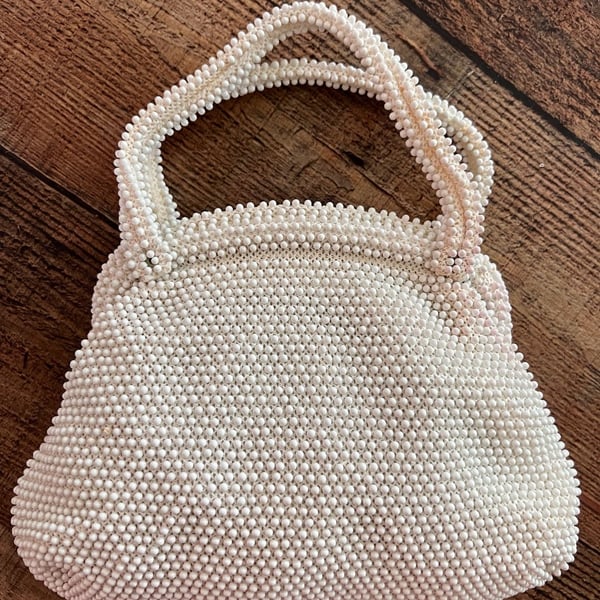 Vintage Lumured Corde Bead White Top Handle Handbag