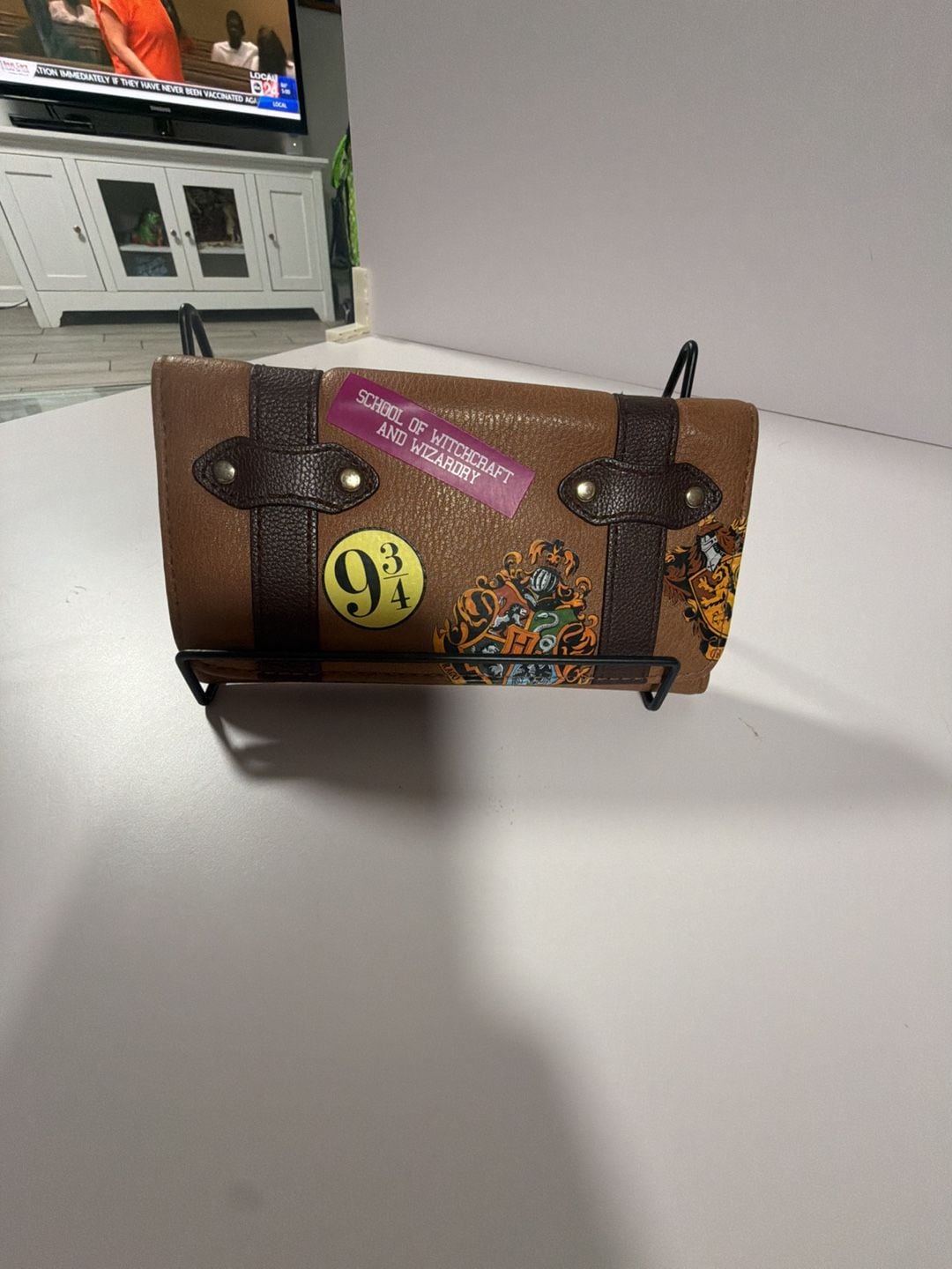 Harry Potter Hogwarts School Trunk Inspired Snap Closure Trifold Wallet 1