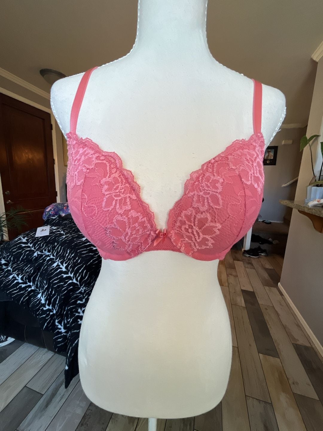 Deyllo Women's Lace Push Up Padded Plunge Add Cups Underwire Lift Up Bra, Peach Pink 36DD - .com, 2