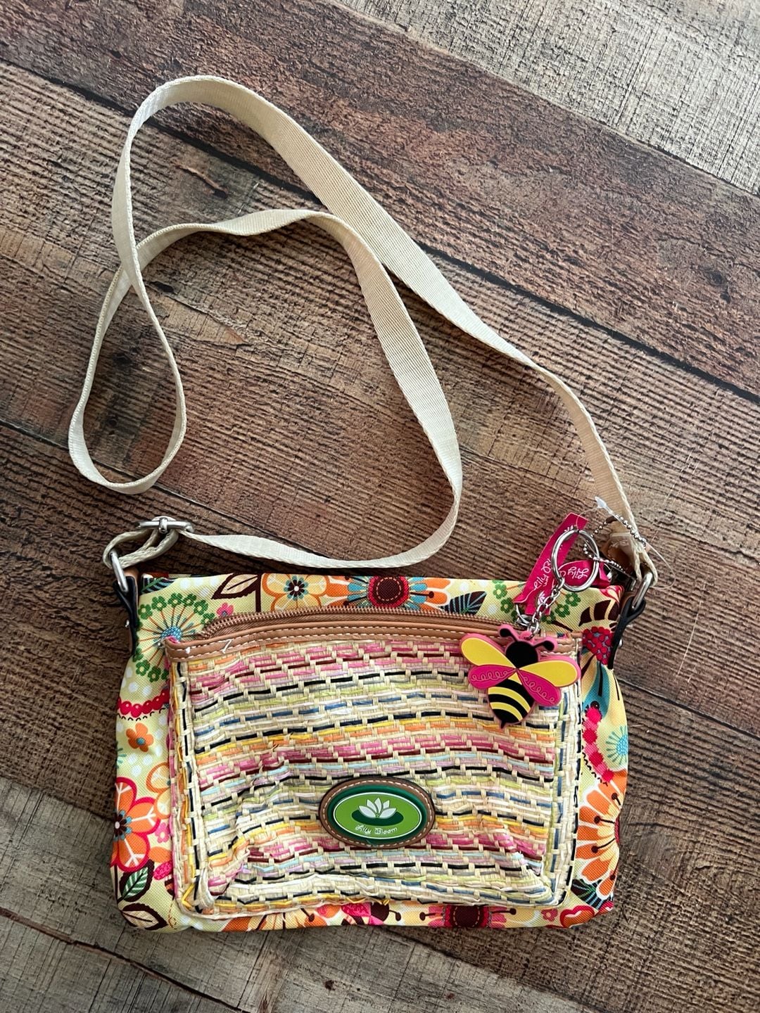 Lily Bloom Regina Crossbody Bag in Busy Bee Floral Print 3