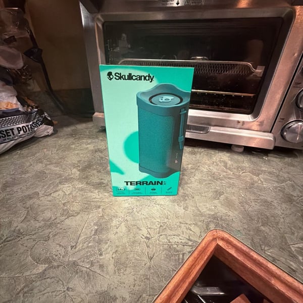 Skullcandy Terrain XT Wireless Portable Bluetooth Speaker, Green