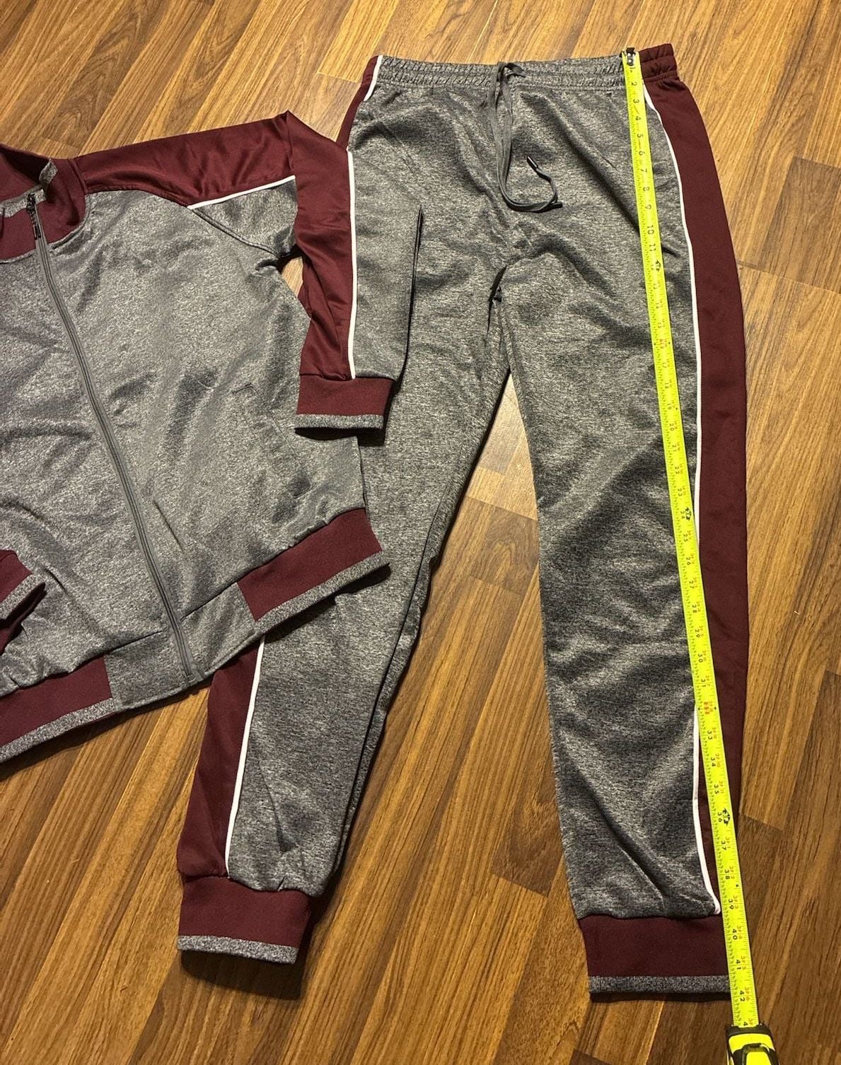Mens 2-Piece Color Block Athletic Tracksuit Set with Full Zip Jacket and Joggers 5