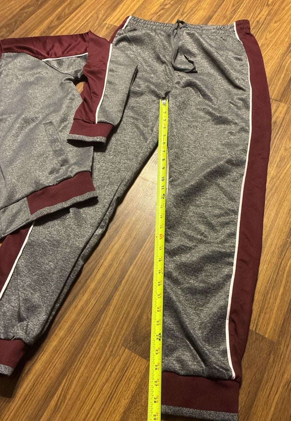 Mens 2-Piece Color Block Athletic Tracksuit Set with Full Zip Jacket and Joggers 6