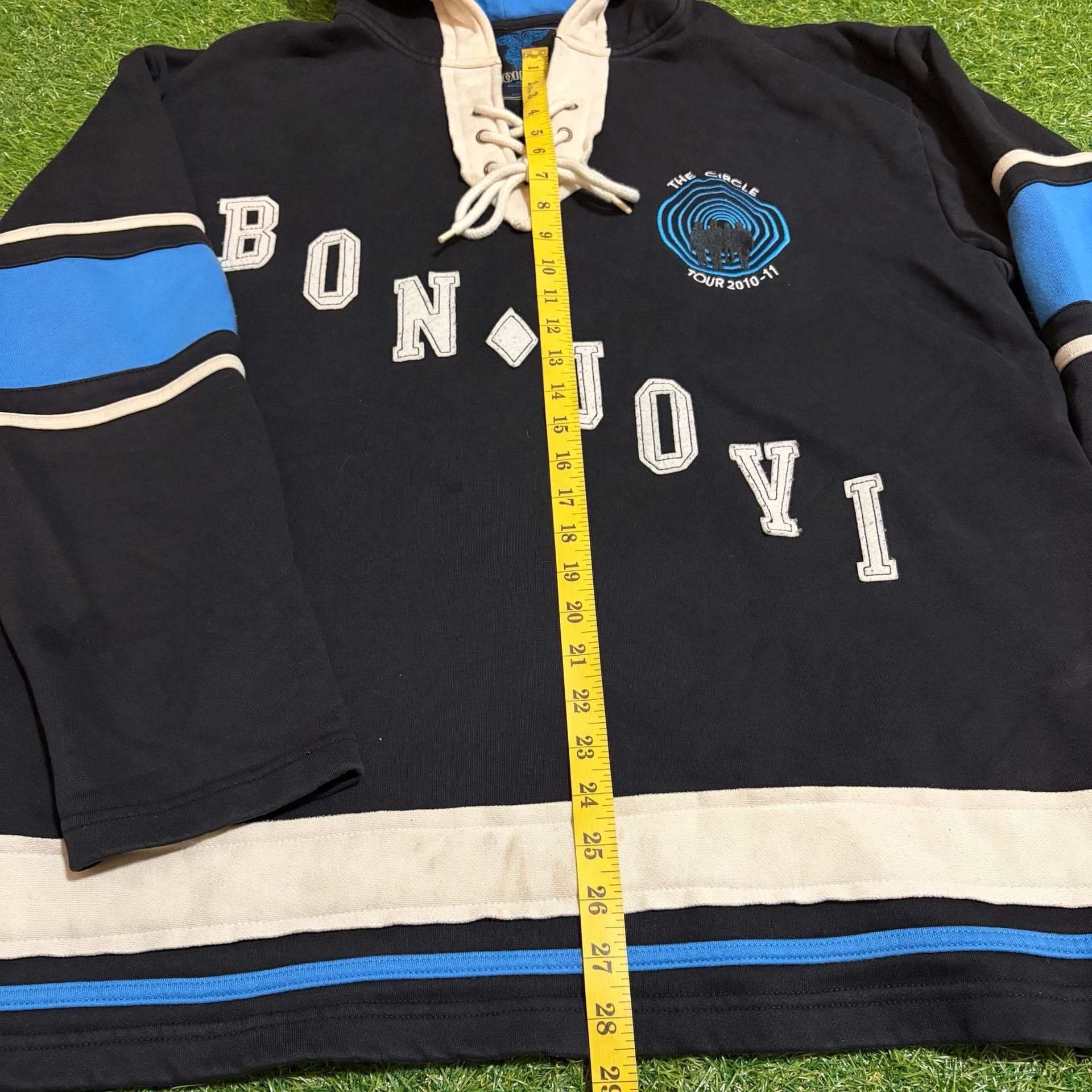 Bon Jovi 'The Circle World Tour' 2010-2011 Hoodie Size XL Vintage 83 Jacket 8