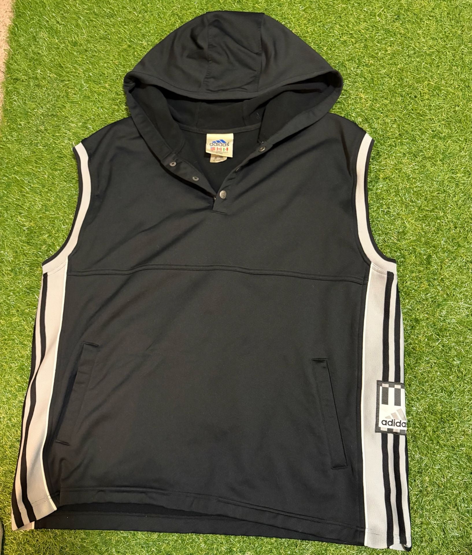 Men's Adidas large hooded vest L (42-44) 1