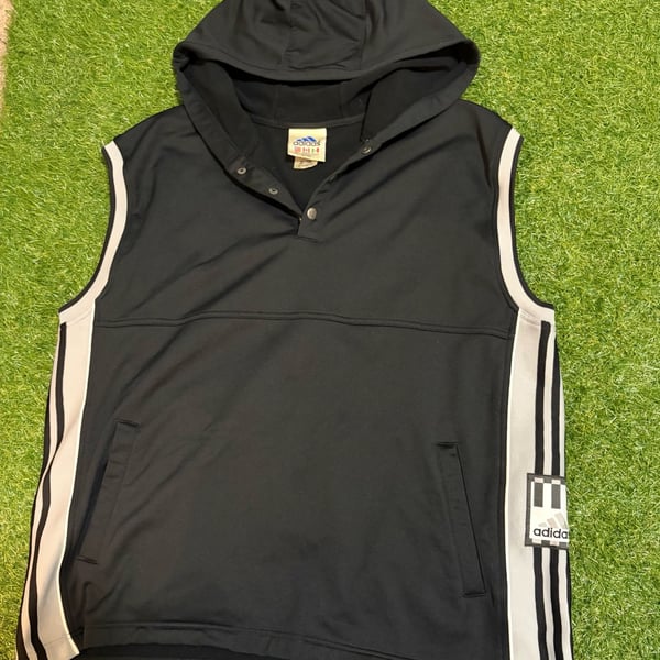 Men's Adidas large hooded vest L (42-44)