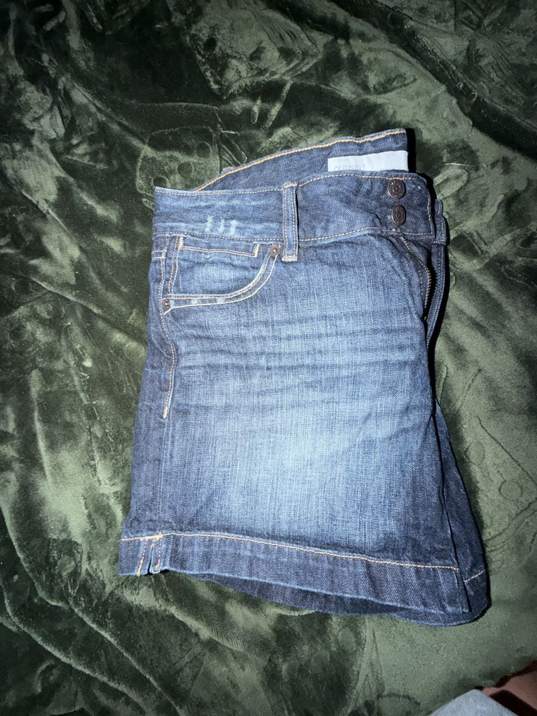 Product thumbnail 4