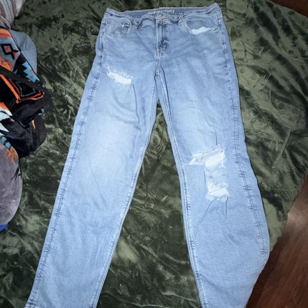 American Eagle Women's Stretch Distressed High-Rise Straight Leg Jeans Size 16 Long