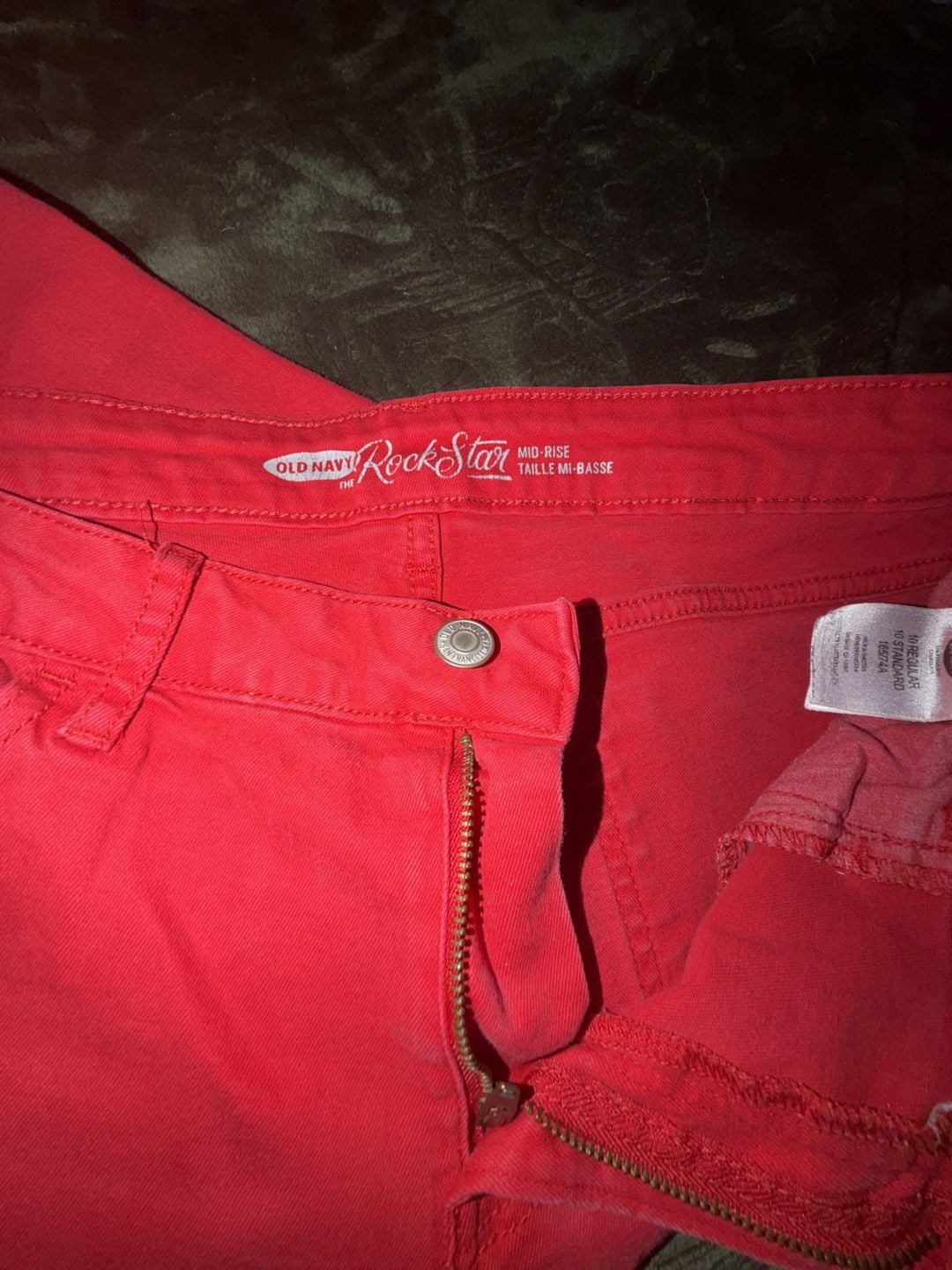 Old Navy The Rockstar Mid-Rise Skinny Jeans in Red 4