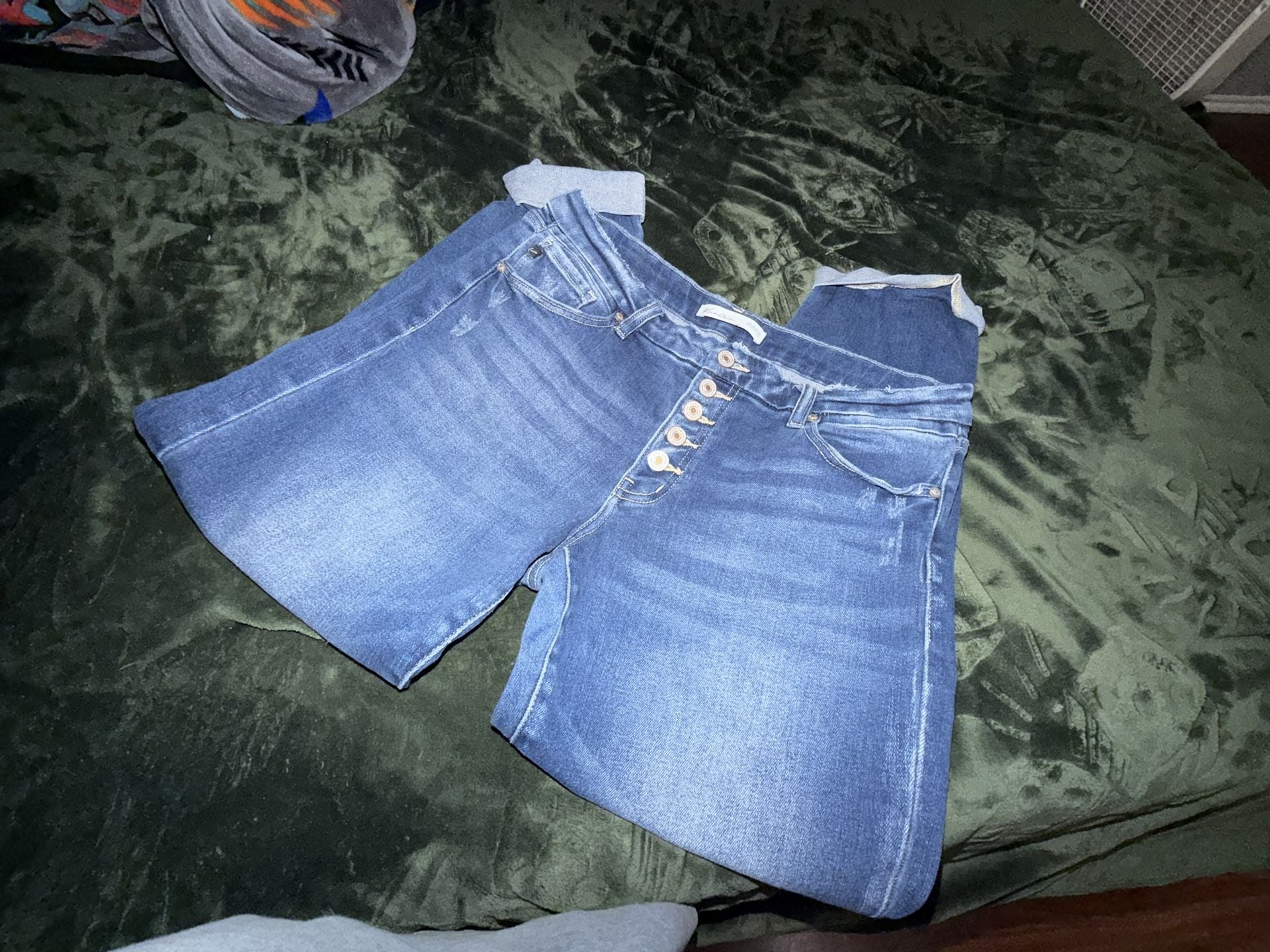 KanCan Exclusively for Maurices Women's Button-Fly Distressed Skinny Jeans Size 30 3