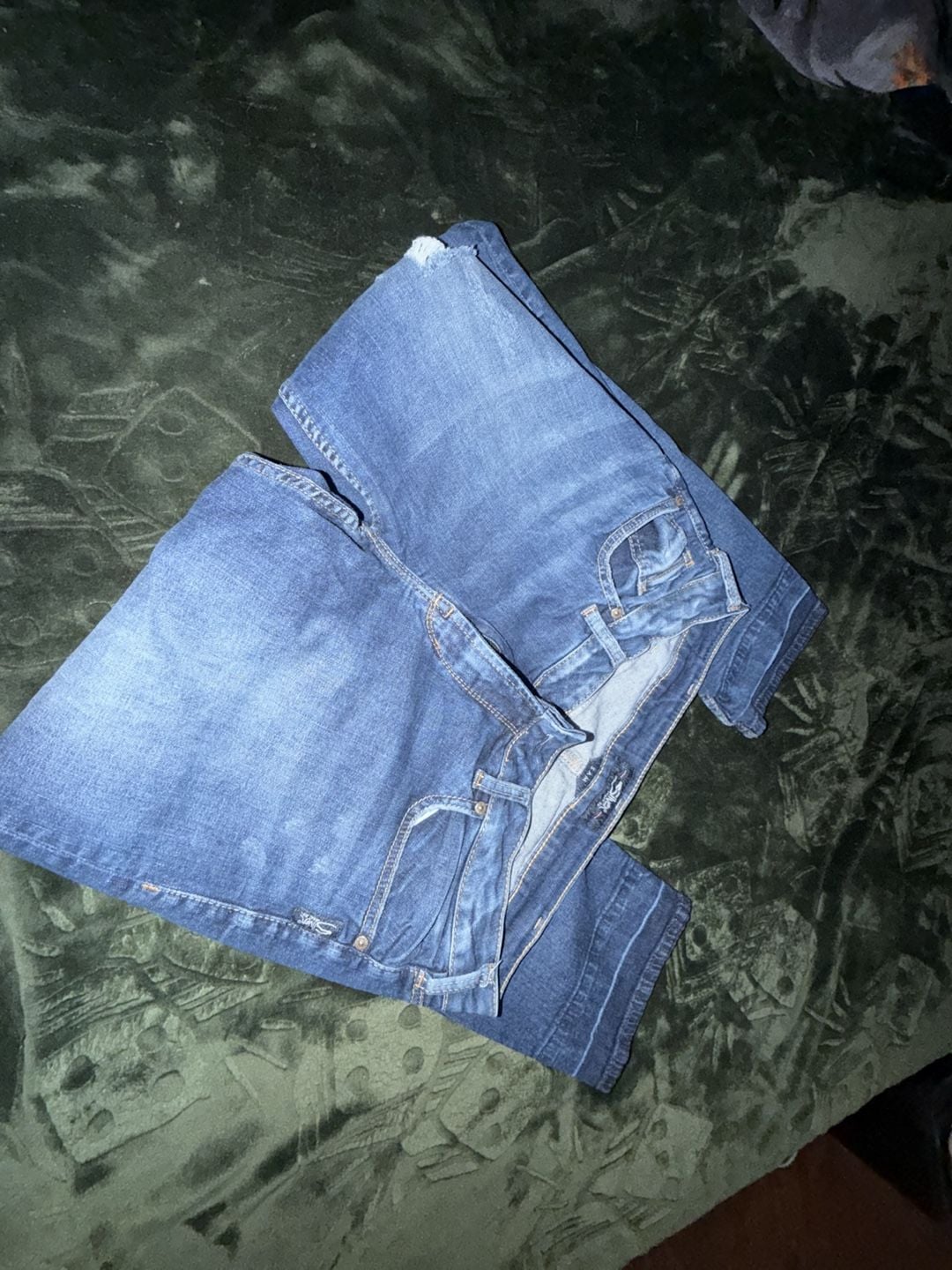 Silver Jeans Co. Sam Distressed Mid-Rise Straight Leg Jeans 4