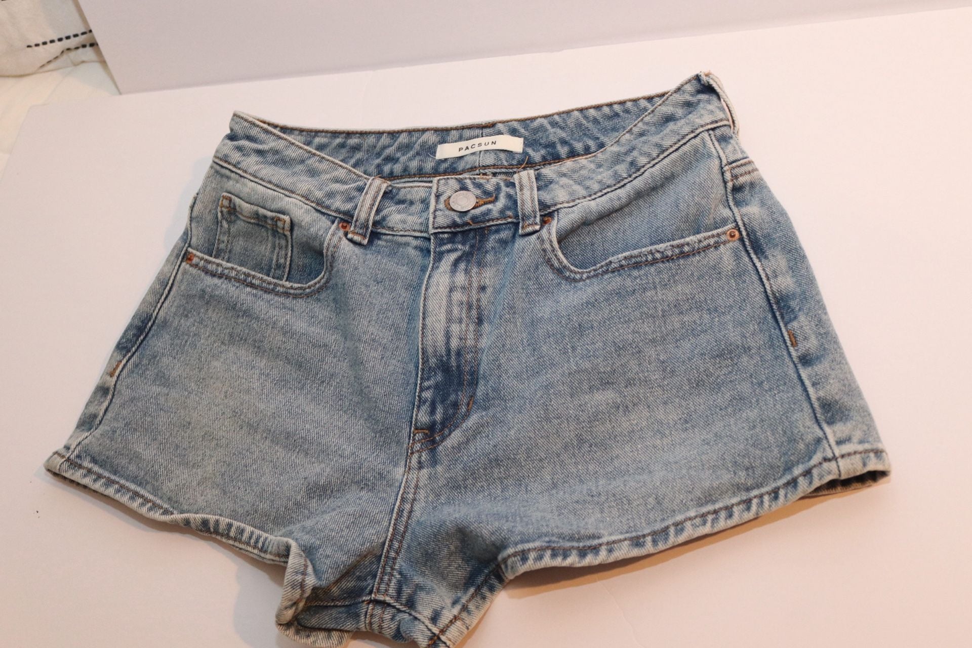 PacSun High-Rise Light Wash Denim Shorts 3