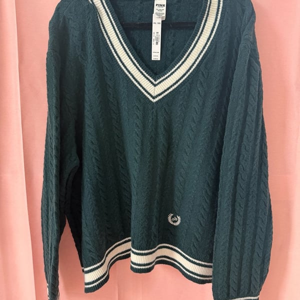 Victoria's Secret PINK Collegiate Cable Knit V-Neck Sweater