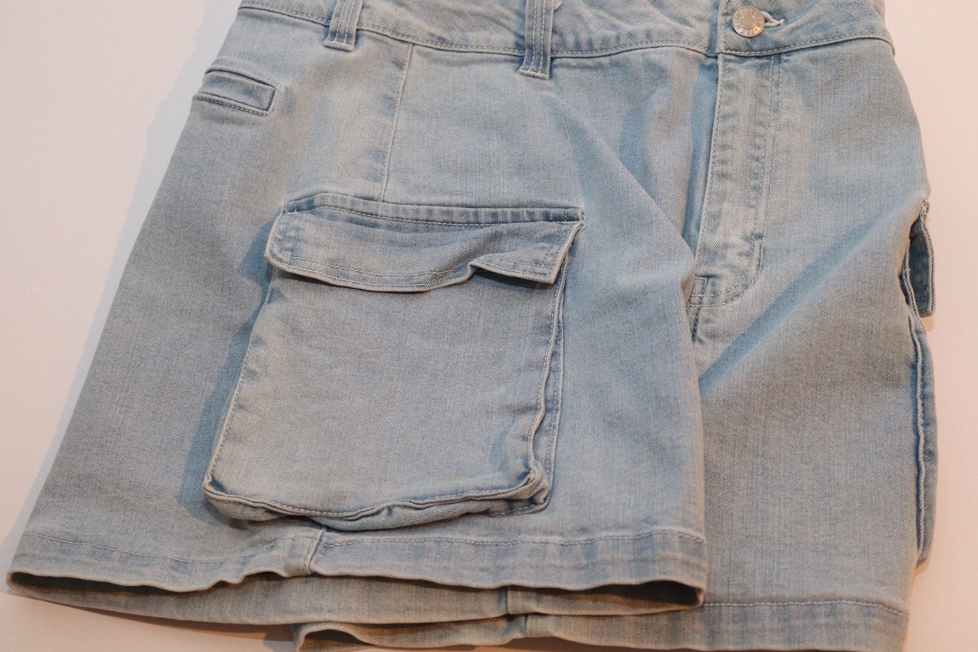 Love Tree Womens Cargo Jean Shorts 7