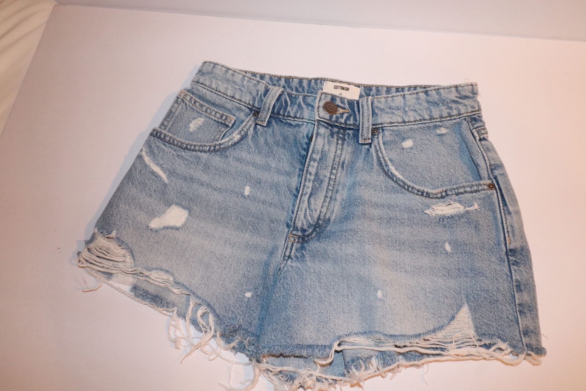 Cotton:On High Waisted Distressed Frayed Hem Denim Shorts 3
