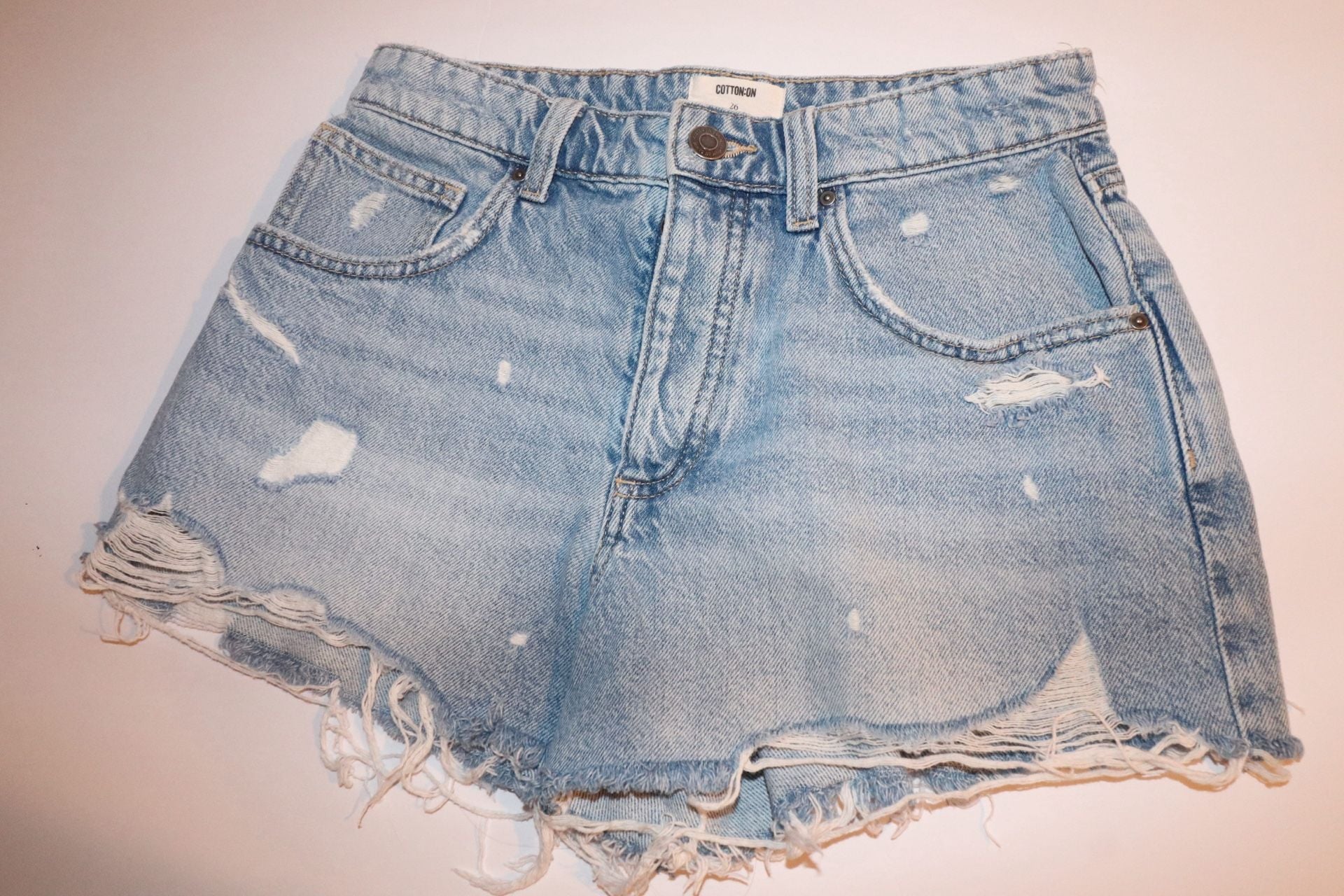 Cotton:On High Waisted Distressed Frayed Hem Denim Shorts 4