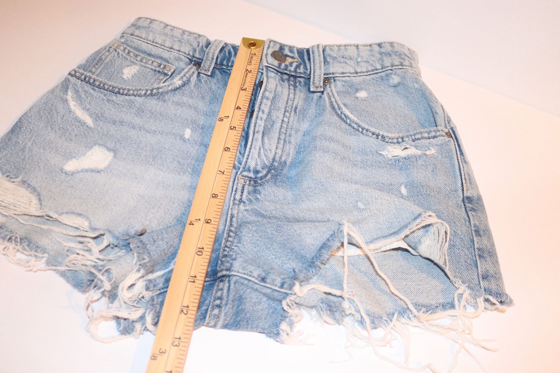 Cotton:On High Waisted Distressed Frayed Hem Denim Shorts 6