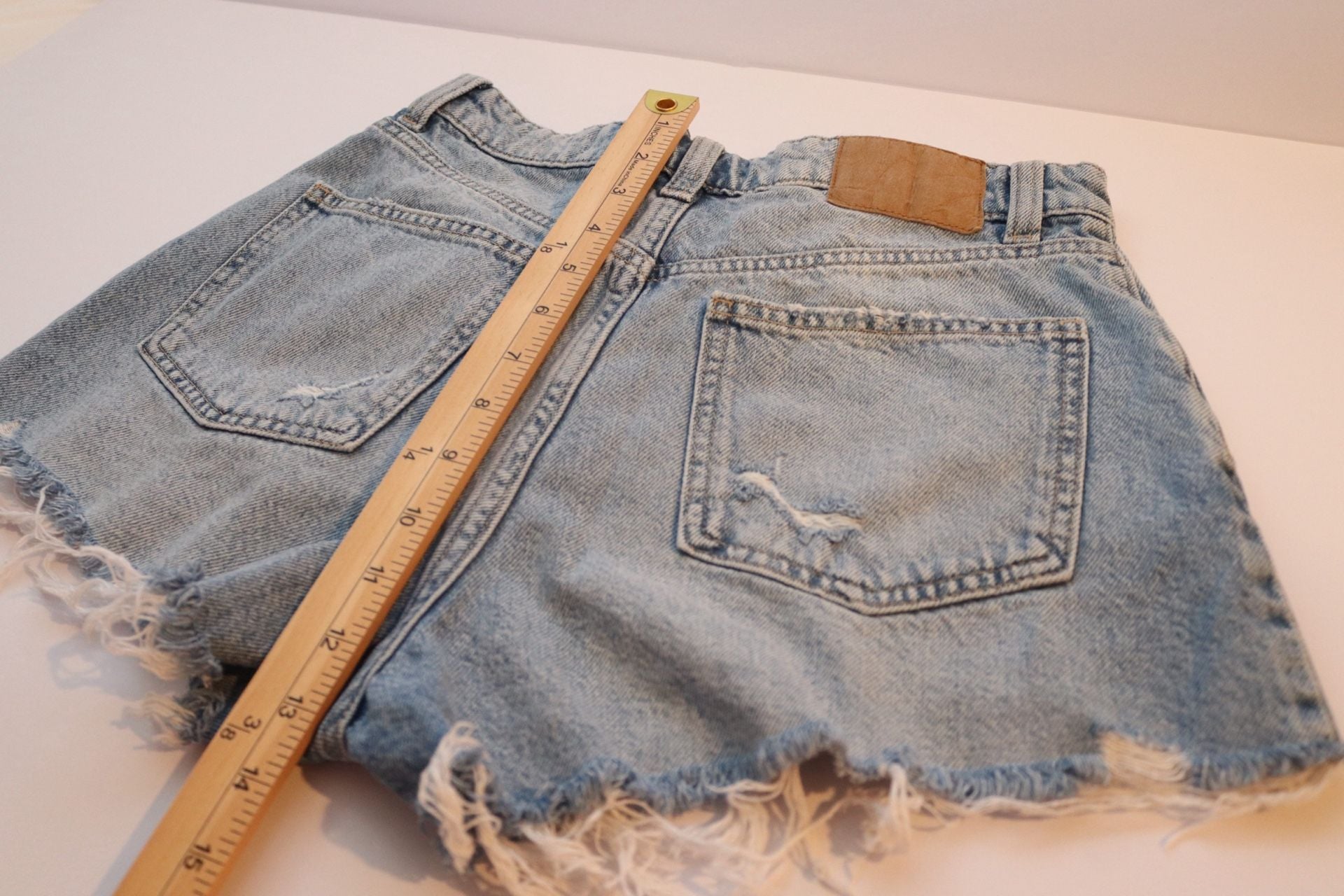 Cotton:On High Waisted Distressed Frayed Hem Denim Shorts 8