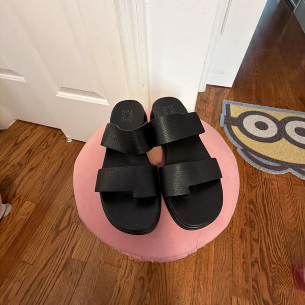 Naturalizer Drift 2 Leather Double Strap Slide Sandals