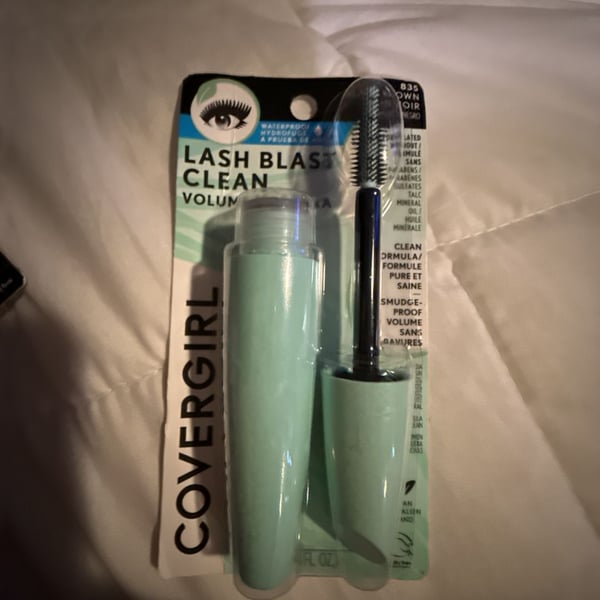 COVERGIRL Lash Blast Clean Waterproof Volume Mascara - 835 Black Brown