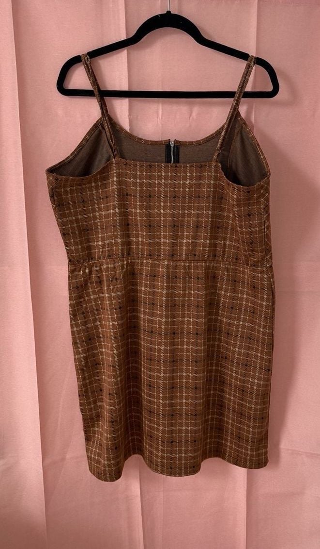 No Boundaries Women's Sleeveless Zip-Front Plaid Mini Dress 3