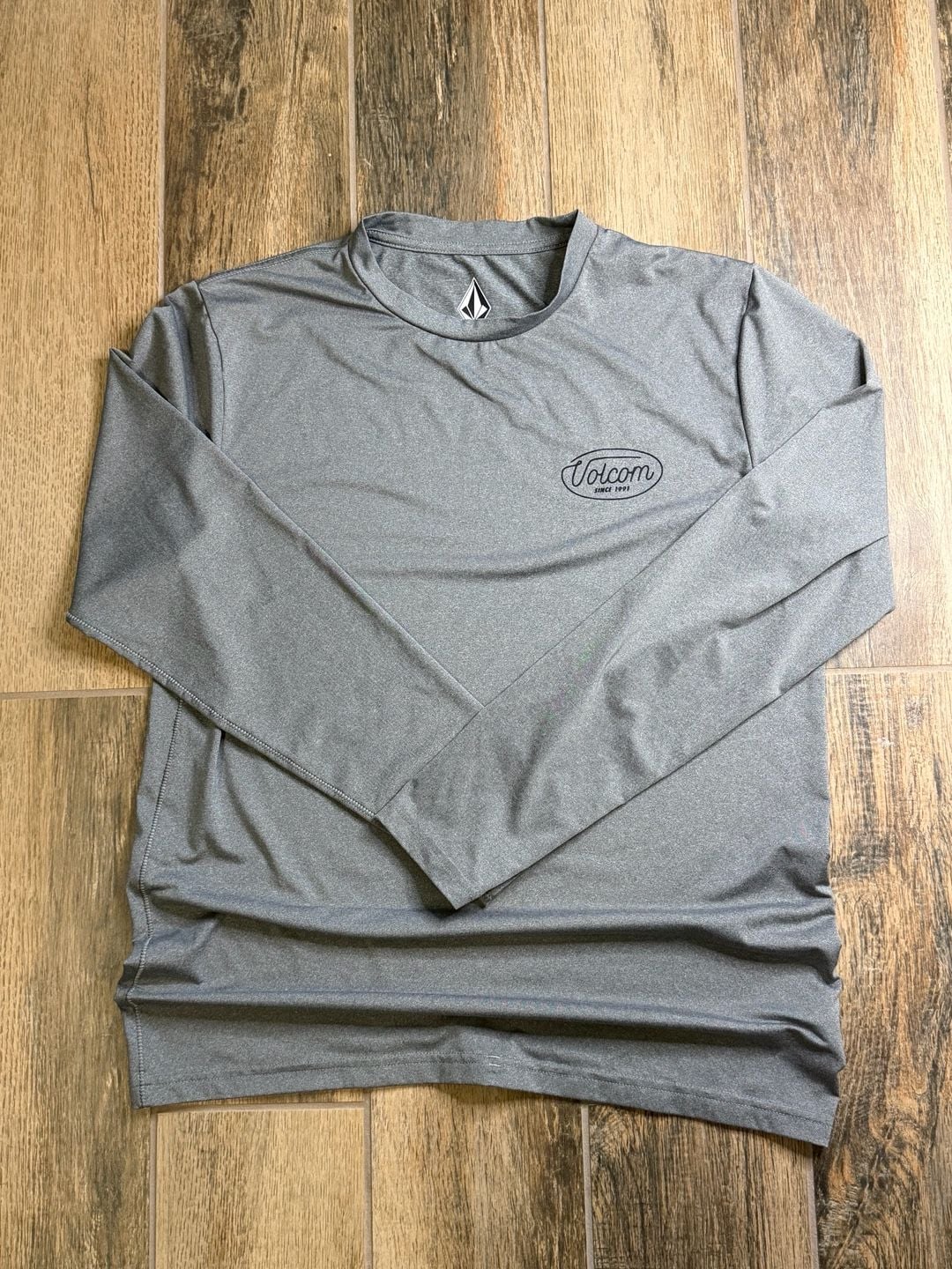 Volcom Men's Long Sleeve Performance Tech Tee Shirt Grey UPF 50+ UV Protection 3