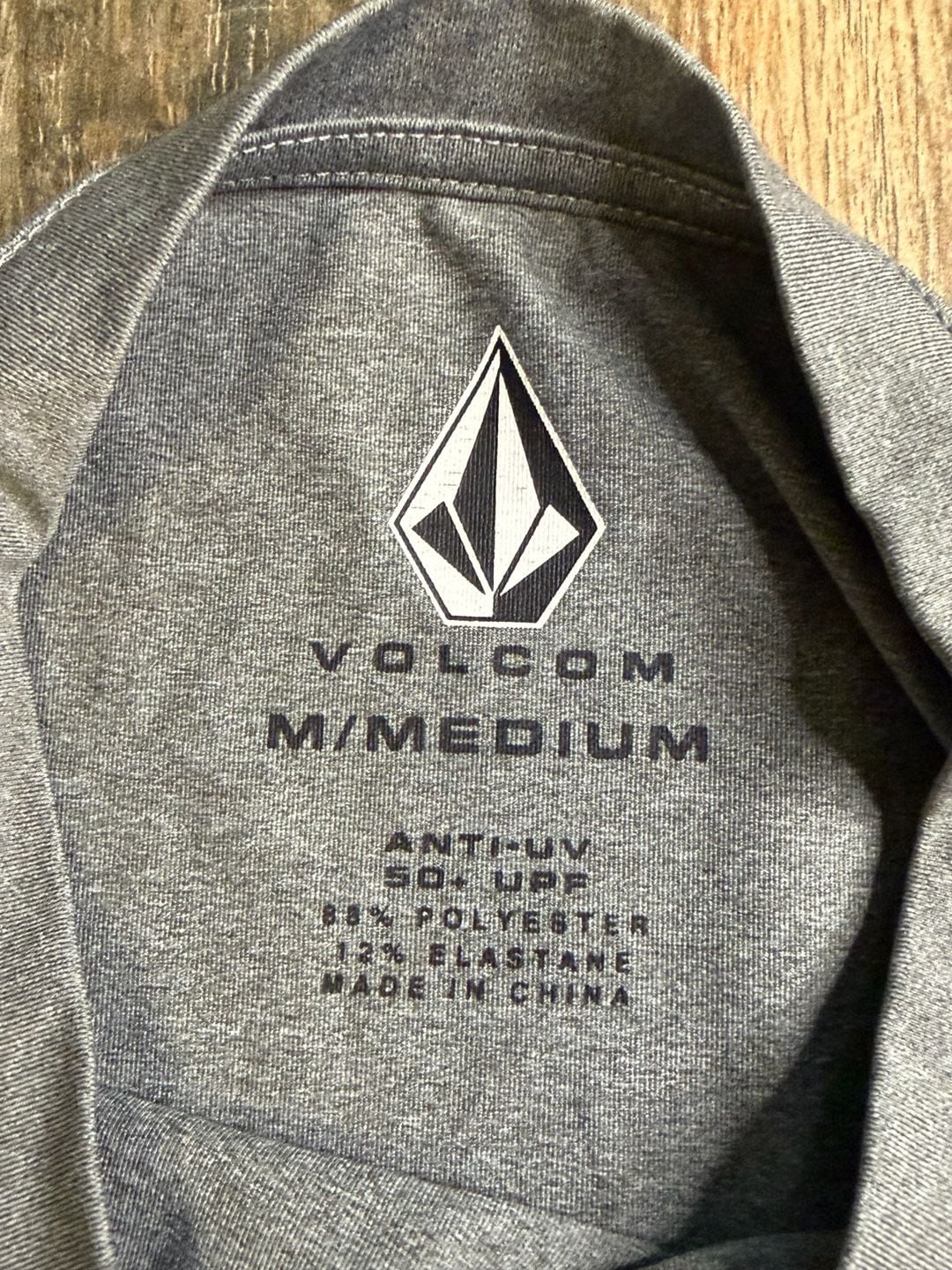 Volcom Men's Long Sleeve Performance Tech Tee Shirt Grey UPF 50+ UV Protection 5