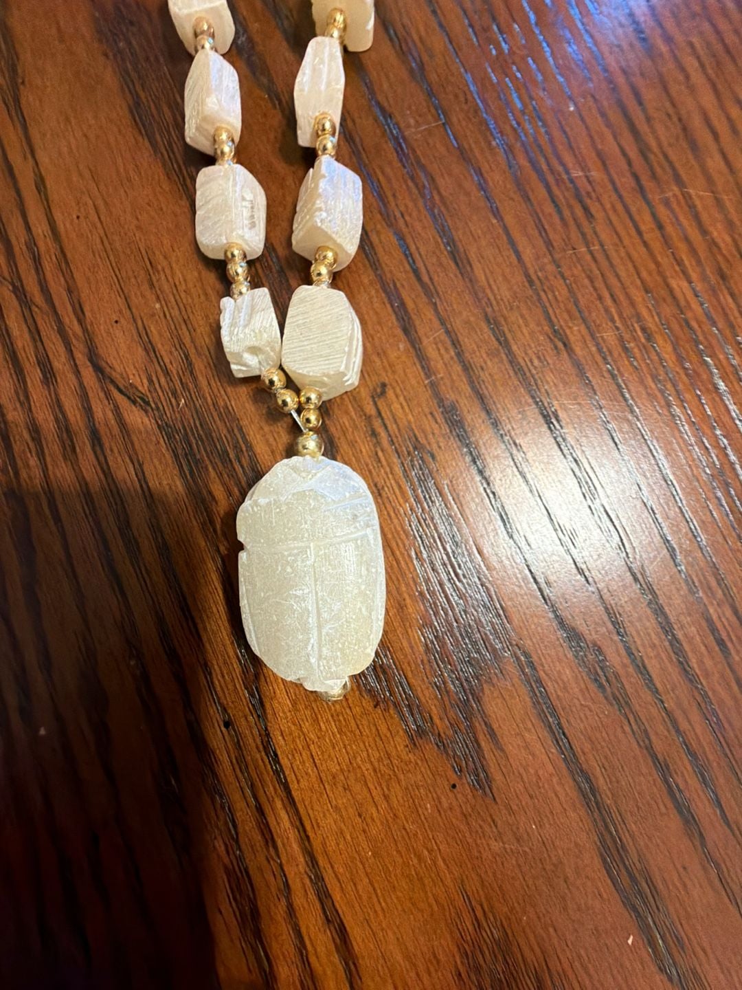 Vintage Egyptian Scarab Pendant Necklace: Selenite & Gold Tone Beads 14” 3