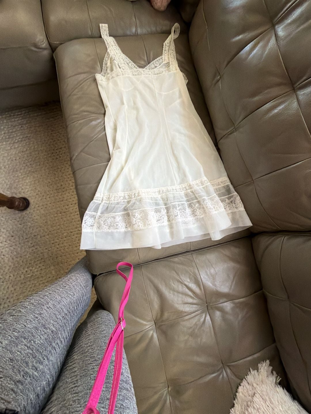 Vintage Onlow White Nylon Lace Trim Full Slip 3