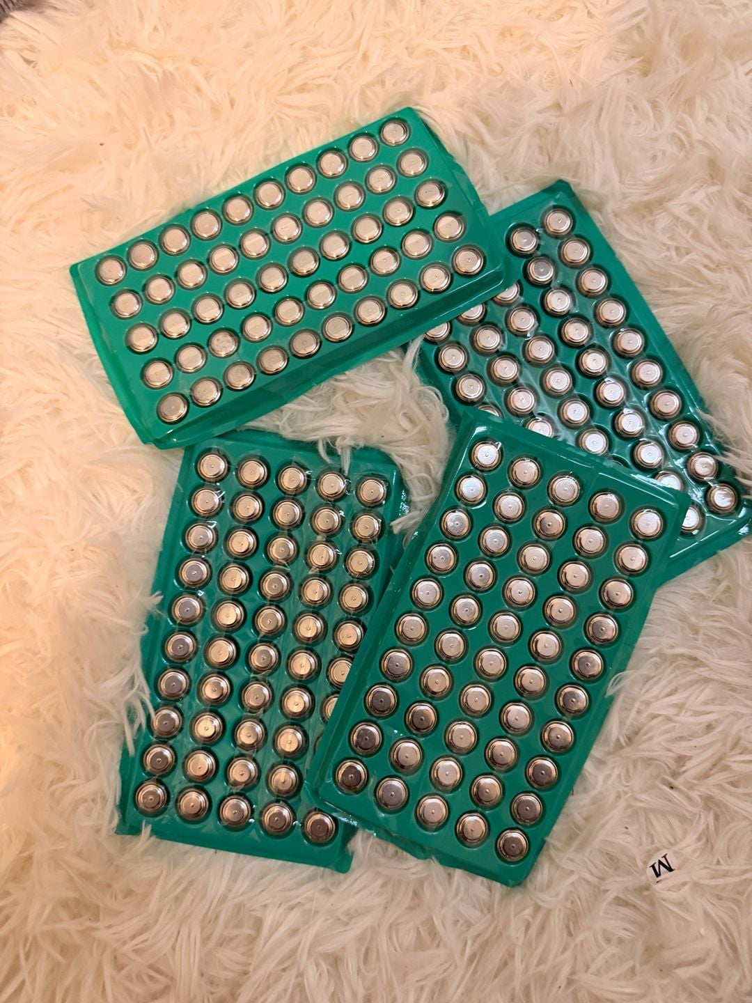 Zorvai 50 Pieces AG13 LR44 Button Cell Batteries 1.5V AG13 Battery for Watches 3