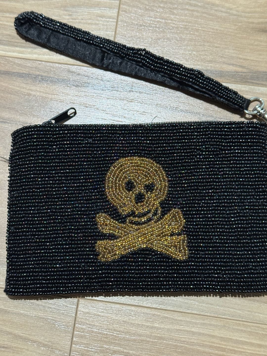 KC Malahan Beaded Skull and Crossbones Wristlet Pouch 4