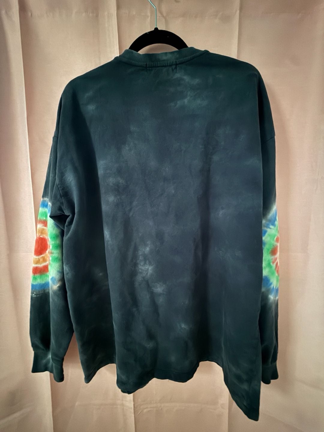 Forever Graphic Black Pullover Tie-Dyed Elbows 3