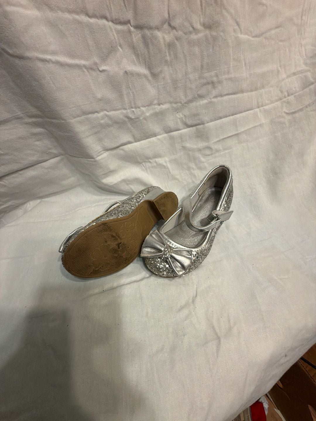 Girls' Silver Glitter Mary Jane Dress Shoes with Bow Low Heel 4