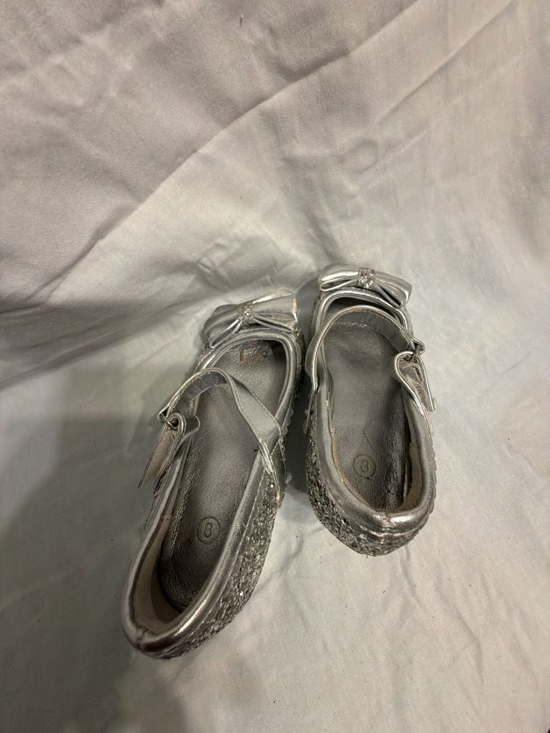 Girls' Silver Glitter Mary Jane Dress Shoes with Bow Low Heel 6